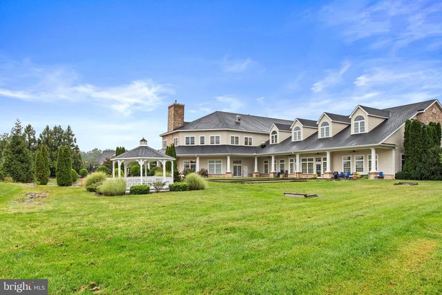 882 RESORT BLVD, Dover, DE 19904