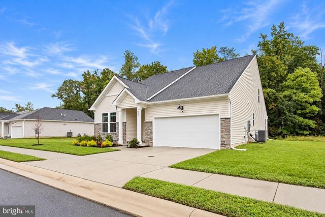 882 RESORT BLVD, Dover, DE 19904