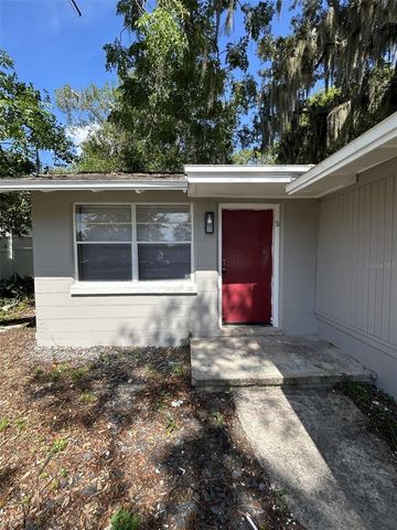 2899 E CROOKED LAKE DRIVE, Eustis, FL 32726