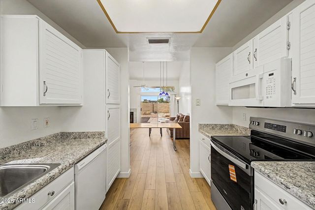 352 W Carmen Street, Tempe, AZ 85283