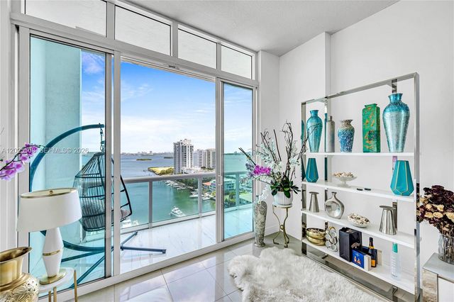 7900 Harbor Island Dr PH14, North Bay Village, FL 33141