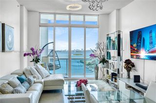 7900 Harbor Island Dr PH14, North Bay Village, FL 33141