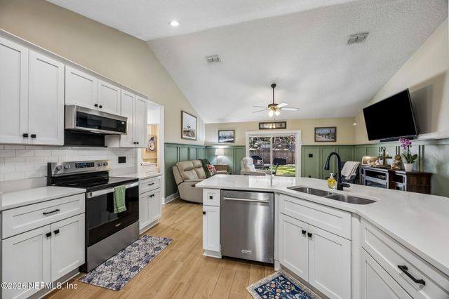 2816 BOB WHITE Lane, Fernandina Beach, FL 32034