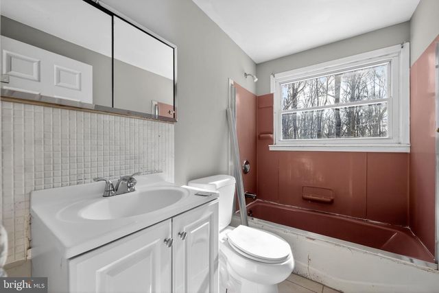 17 BONNIE LN, Willingboro, NJ 08046