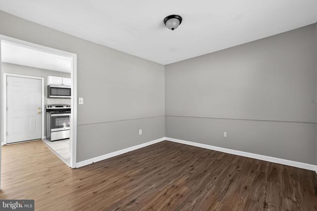 17 BONNIE LN, Willingboro, NJ 08046