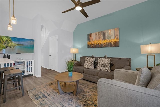 2479 CARAVELLE CIRCLE, Kissimmee, FL 34746