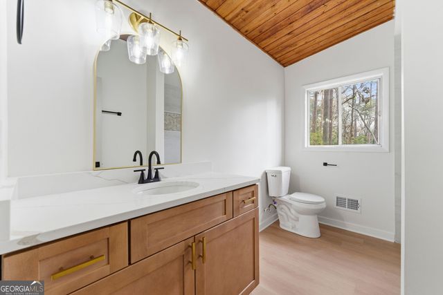 1255 Cedar Park Circle, Stone Mountain, GA 30083