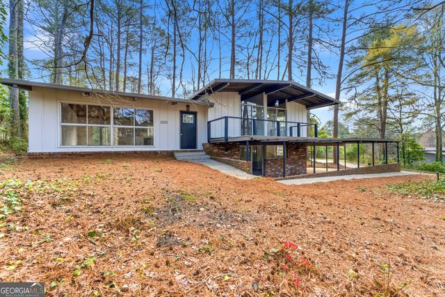 1255 Cedar Park Circle, Stone Mountain, GA 30083