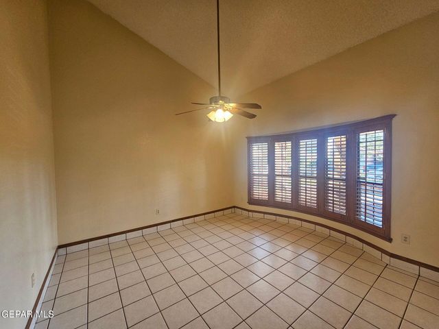 11741 ROGER CHAFFEE Lane, El Paso, TX 79936