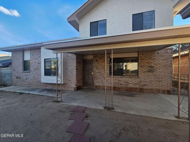 11741 ROGER CHAFFEE Lane, El Paso, TX 79936