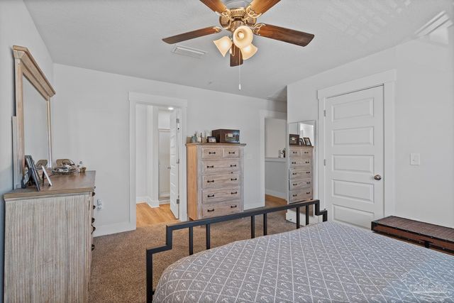 1587 Iroquois Ct, Pensacola, FL 32534