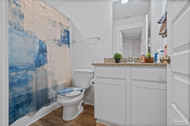 1587 Iroquois Ct, Pensacola, FL 32534