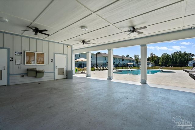 1587 Iroquois Ct, Pensacola, FL 32534