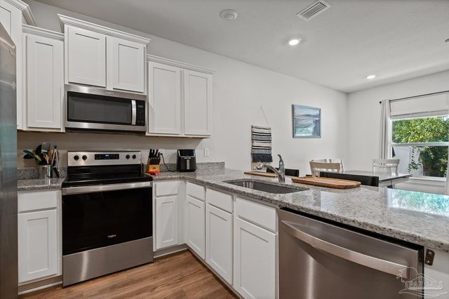 1587 Iroquois Ct, Pensacola, FL 32534