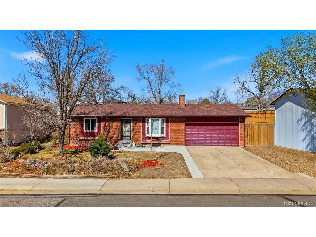 3647 E 112th Pl, Thornton, CO 80233