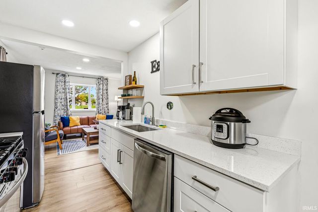 1310 Chalfant Street, South Bend, IN 46617