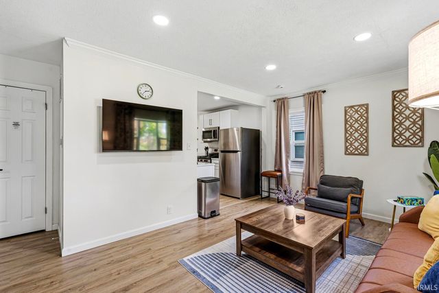 1310 Chalfant Street, South Bend, IN 46617