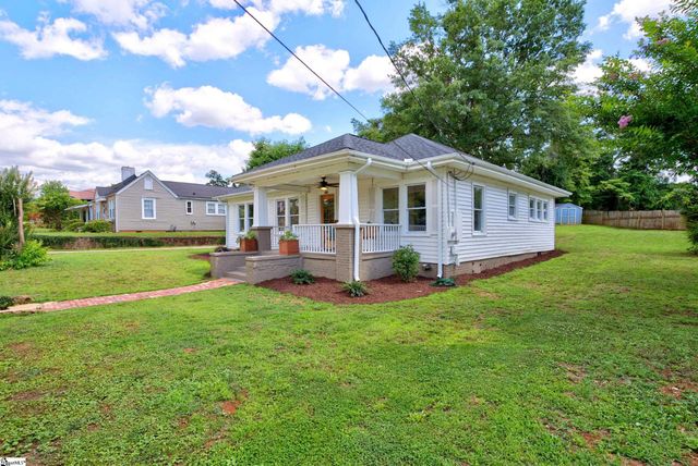 108 Beechwood Avenue, Greenville, SC 29607