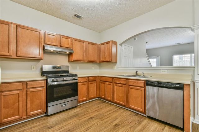 2529 Emma Way, Lawrenceville, GA 30044