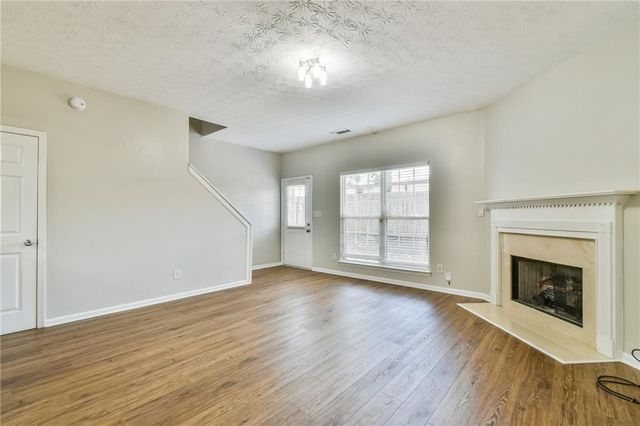 2529 Emma Way, Lawrenceville, GA 30044