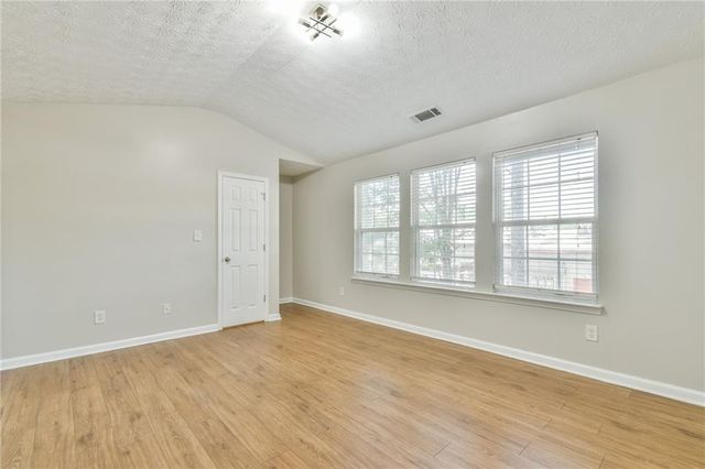 2529 Emma Way, Lawrenceville, GA 30044