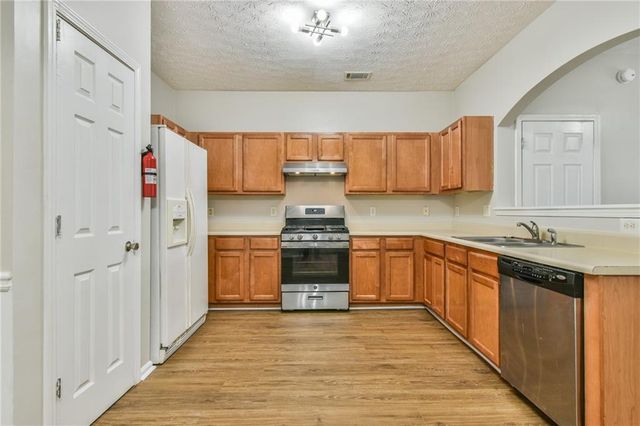 2529 Emma Way, Lawrenceville, GA 30044