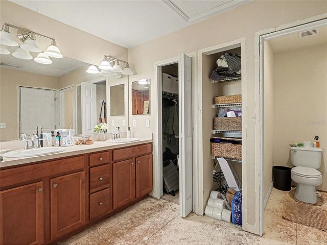 7136 CHATUM LIGHT RUN, Bradenton, FL 34212