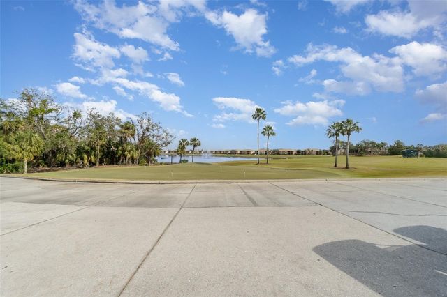 7136 CHATUM LIGHT RUN, Bradenton, FL 34212