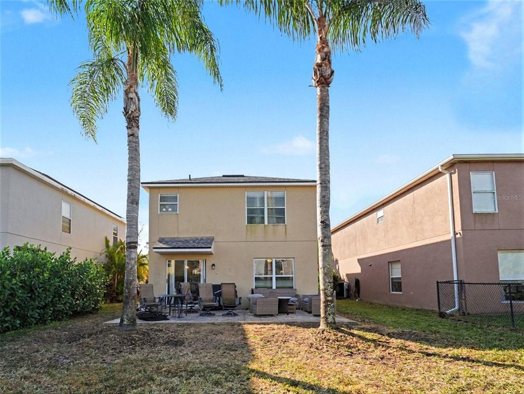 7136 CHATUM LIGHT RUN, BRADENTON, FL 34212 — photo 2