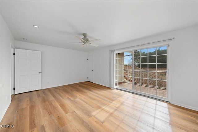 2222 Pier Avenue, Santa Monica, CA 90405