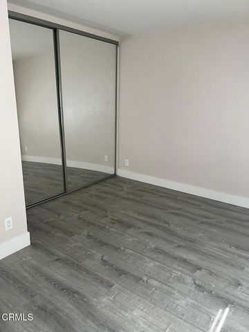 2222 Pier Avenue, Santa Monica, CA 90405