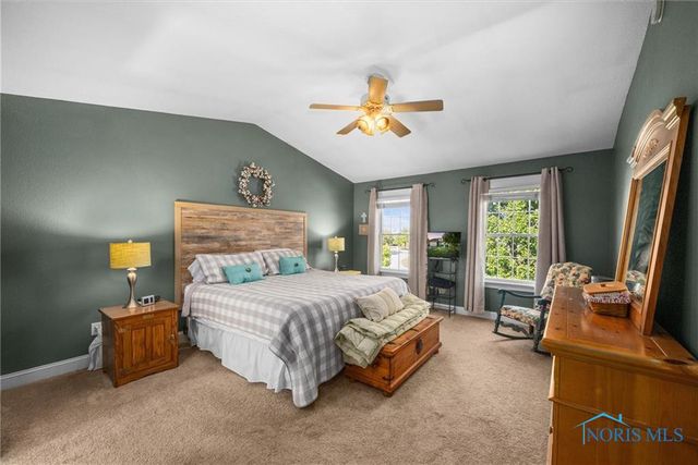 1852 Horseshoe Bend Drive, Perrysburg, OH 43551