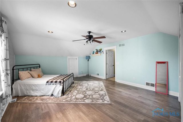 1852 Horseshoe Bend Drive, Perrysburg, OH 43551