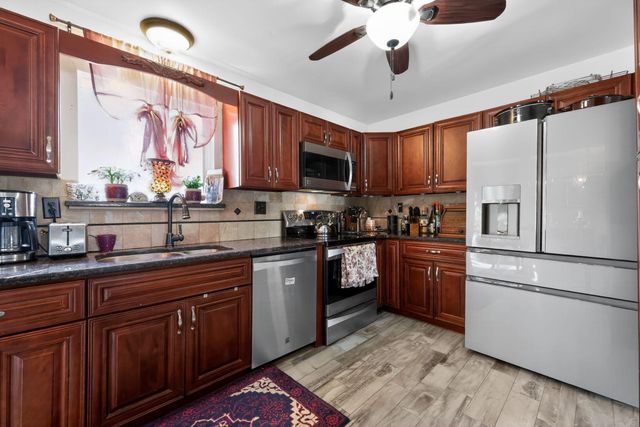 14 HALO AVE, Sewell, NJ 08080