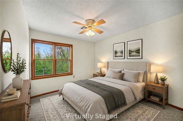 18867 Sunrise Drive, Belton, MO 64012