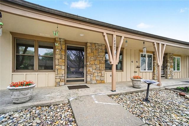 18867 Sunrise Drive, Belton, MO 64012