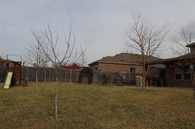 5032 Irvine LN, Del Valle, TX 78617