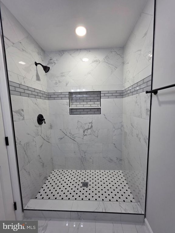 Image 15 of property listing at 23 PARK SQUARE DR, Indian Head, MD 20640