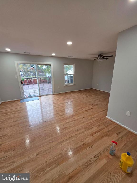 Image 22 of property listing at 23 PARK SQUARE DR, Indian Head, MD 20640