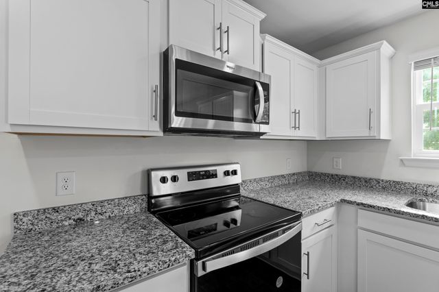 108 Woodmere Drive, Lugoff, SC 29078