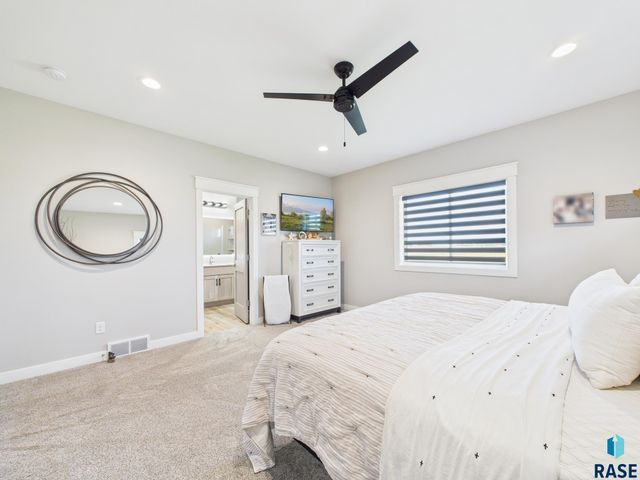 1016 Putter Cir Circle, Dell Rapids, SD 57022