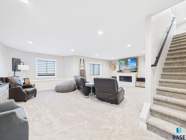 1016 Putter Cir Circle, Dell Rapids, SD 57022