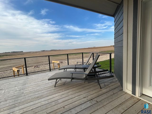 1016 Putter Cir Circle, Dell Rapids, SD 57022