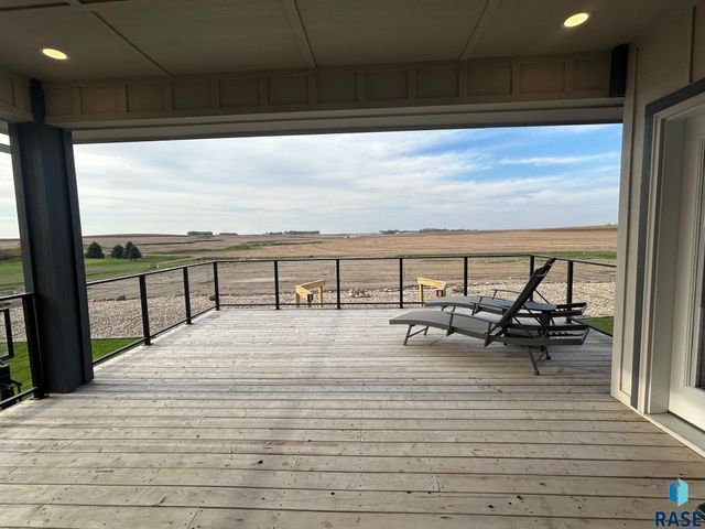 1016 Putter Cir Circle, Dell Rapids, SD 57022