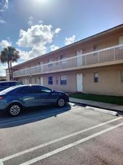 9930 Twin Lakes Dr 9930, Coral Springs, FL 33071
