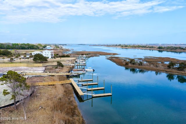 175 Dockside Drive, Hampstead, NC 28443