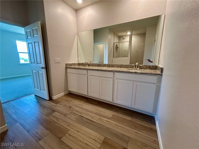 4602 NW 34th TER, Cape Coral, FL 33993