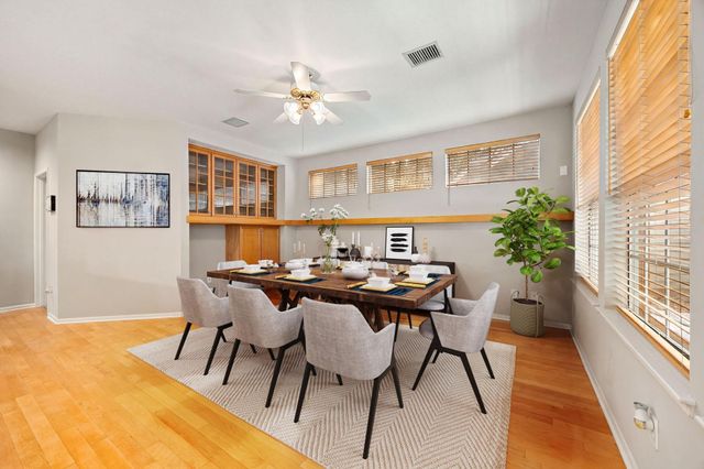 205 Purple Slate Place, The Woodlands, TX 77381
