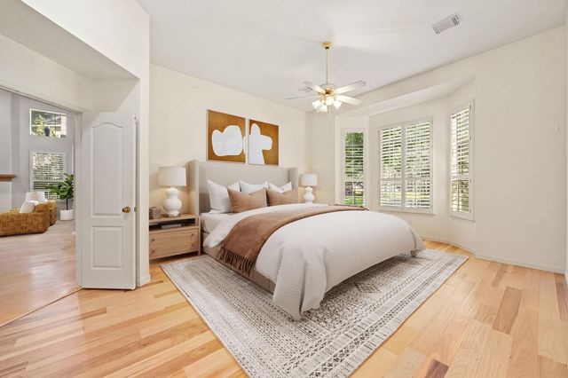 205 Purple Slate Place, The Woodlands, TX 77381