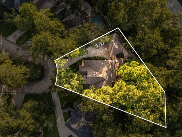 205 Purple Slate Place, The Woodlands, TX 77381